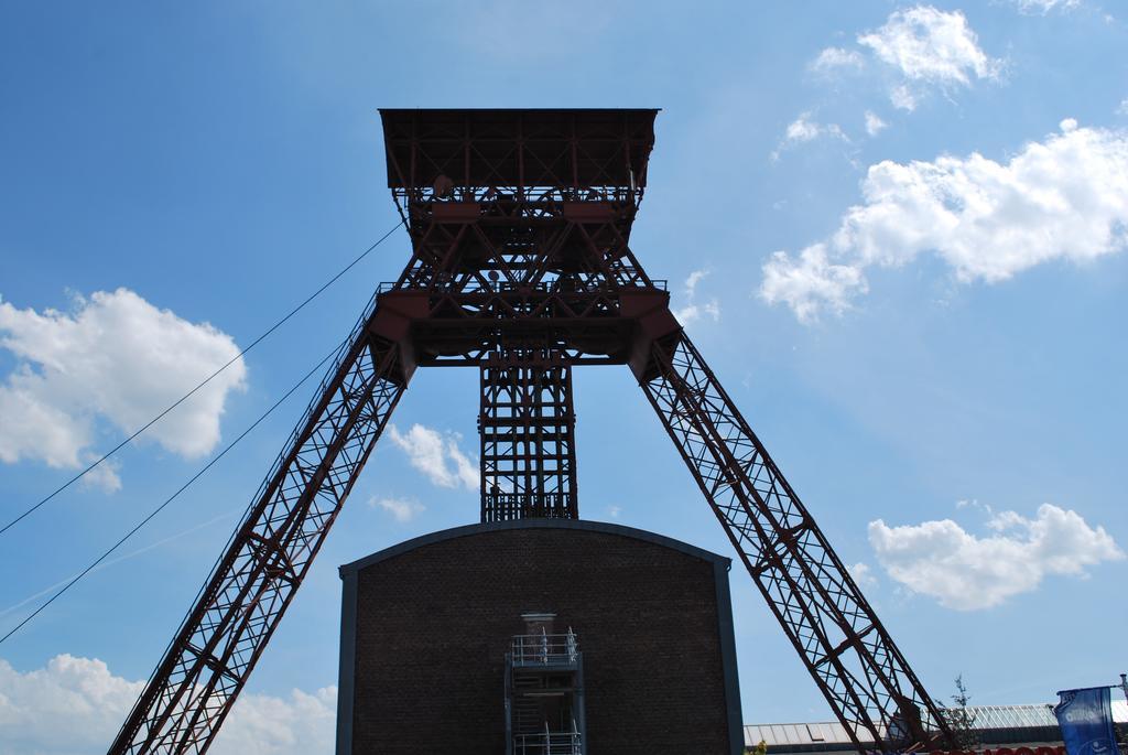 Central Pension Duisburg Dış mekan fotoğraf